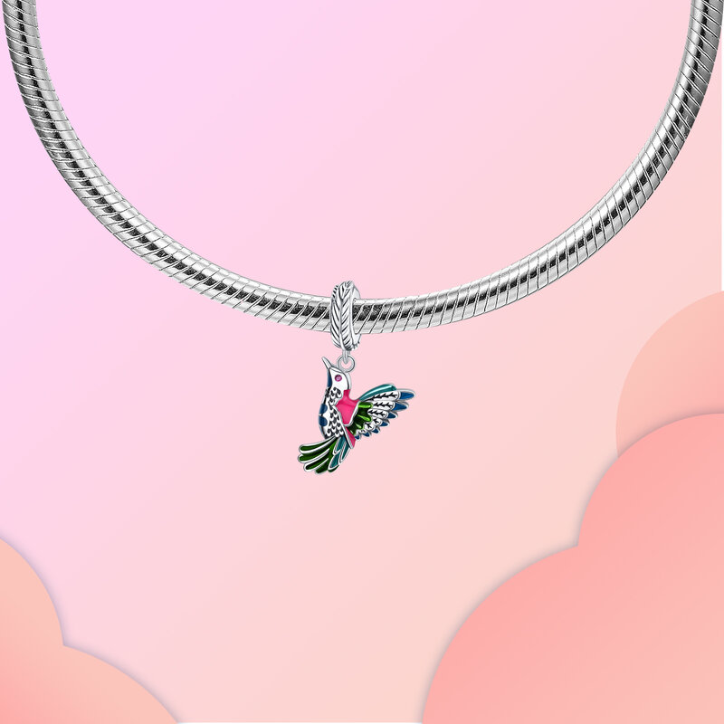 925 srebrny ptak z zielonym piórem wisiorek z serii zwierząt pasujący do oryginalnych Pandora Charms bransoletki kobiety DIY biżuteria prezent