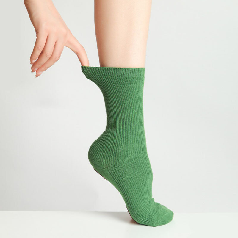 Профессиональные танцевальные носки, хлопковые носки средней длины для современных танцев, Нескользящие силиконовые носки для фитнеса в помещении, носки для пола, танцевальные спортивные носки
