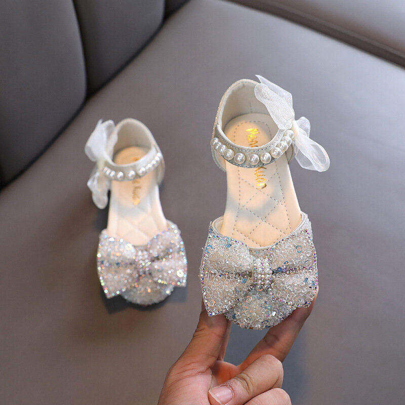 Spring/summer New Girls Sandals Sequins Rhinestone Bow Kids Princess Shoes Baby Kids Children Pearl Student Performance Shoes