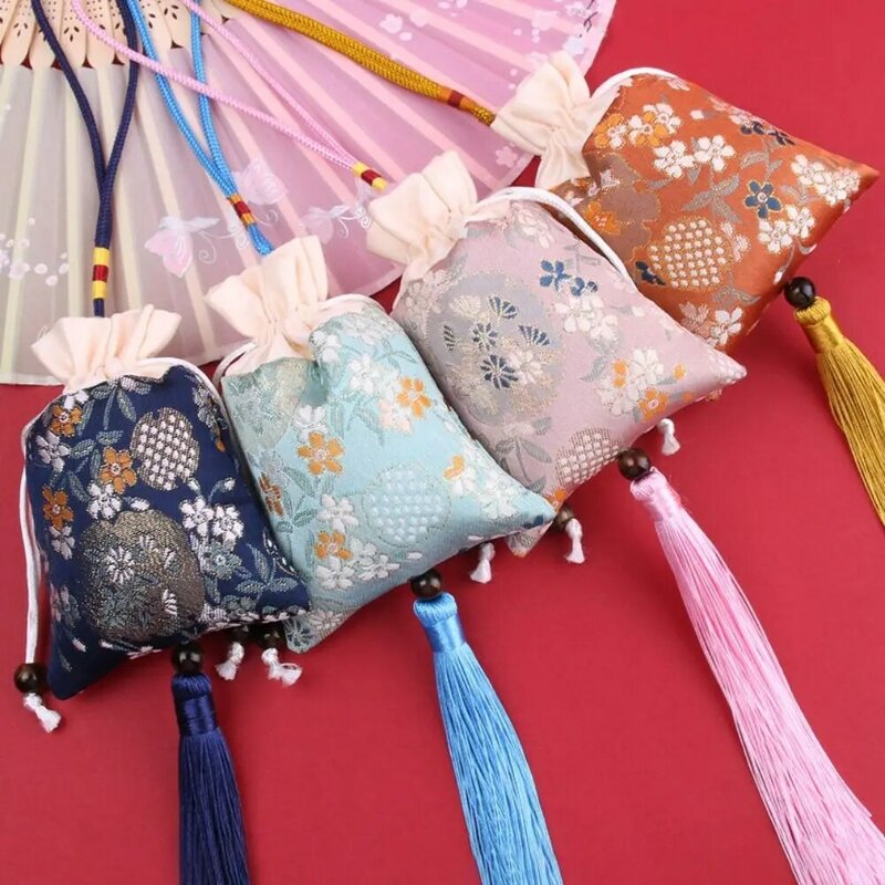 Bolsita de flores a la moda para mujer, bolso con patrón Floral, decoración Hanfu, brocado, bolsos de joyería étnica
