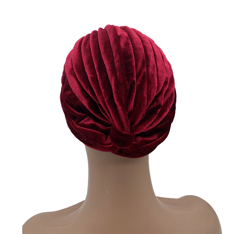 Boné de turbante plissado aveludado para mulheres, strass brilhante, envoltórios de senhora, lenço muçulmano, gorro, chapéu químico do câncer