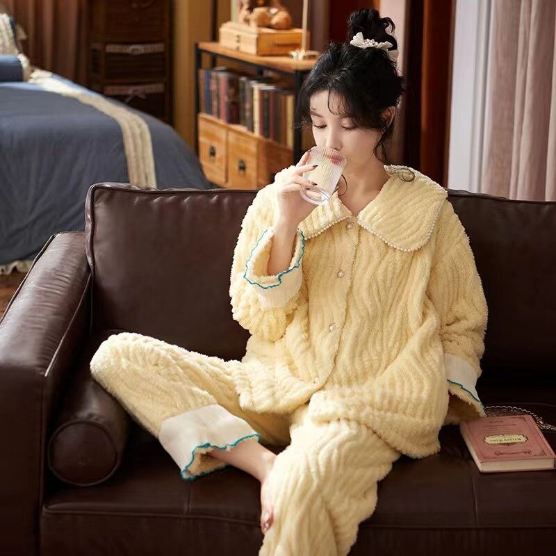 女性用コーラルぬいぐるみパジャマセット、2ピースラウンジウェア、厚手のパジャマ、甘いかわいい女の子、韓国版、ホームウェア、秋冬、新しい