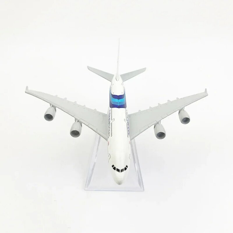 เครื่องบินแอร์บัสอัลลอยขนาด1/400 A380มาเลเซียสายการบินของเล่นเครื่องบินจำลองขนาด16ซม. ของสะสมของขวัญสำหรับเด็ก