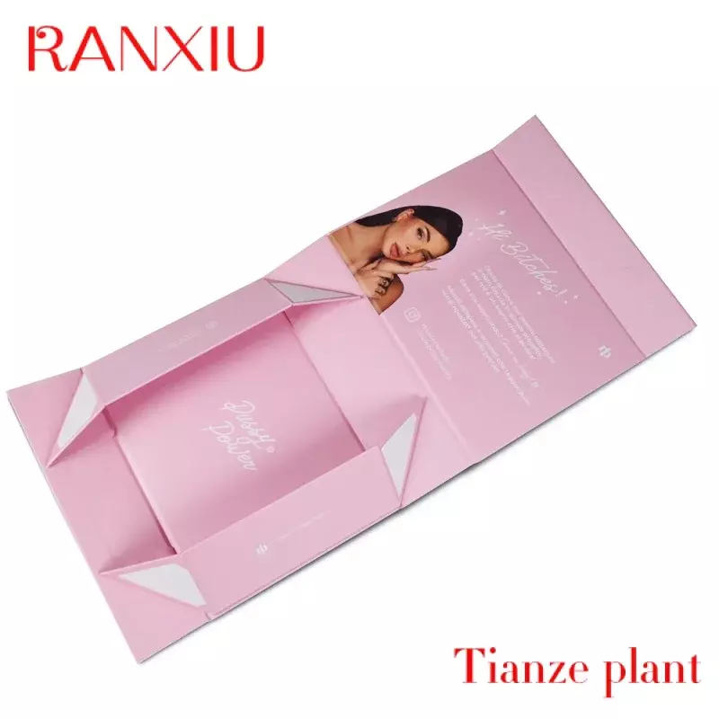 Custom Magnetic Foldable  folding Gift Box With Ribbon Paper  Cosmetic Perfume Gift Box Luxury Package Box