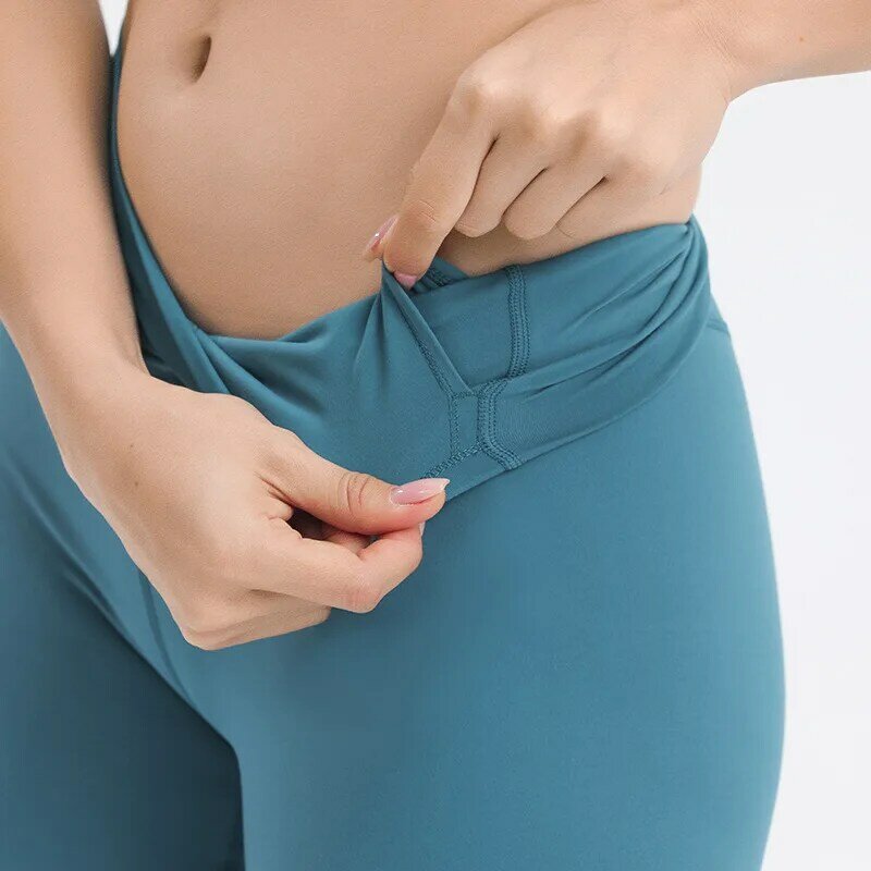 New solid color nude yoga shorts high waist peach butt tight elastic training sports pants for women