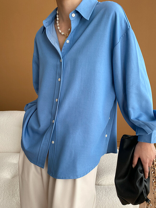 LANMREM-camisas soltas irregulares azuis para mulheres, lapela, single breasted, blusas da moda senhora do escritório, verão, novo, 26D9021, 2024