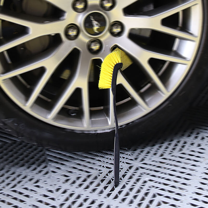 1Pc Car Wheel Tire Rim Detailing Brush Car Wheel Wash pulizia dettagli spazzole con manico in plastica strumenti per la pulizia del lavaggio automatico