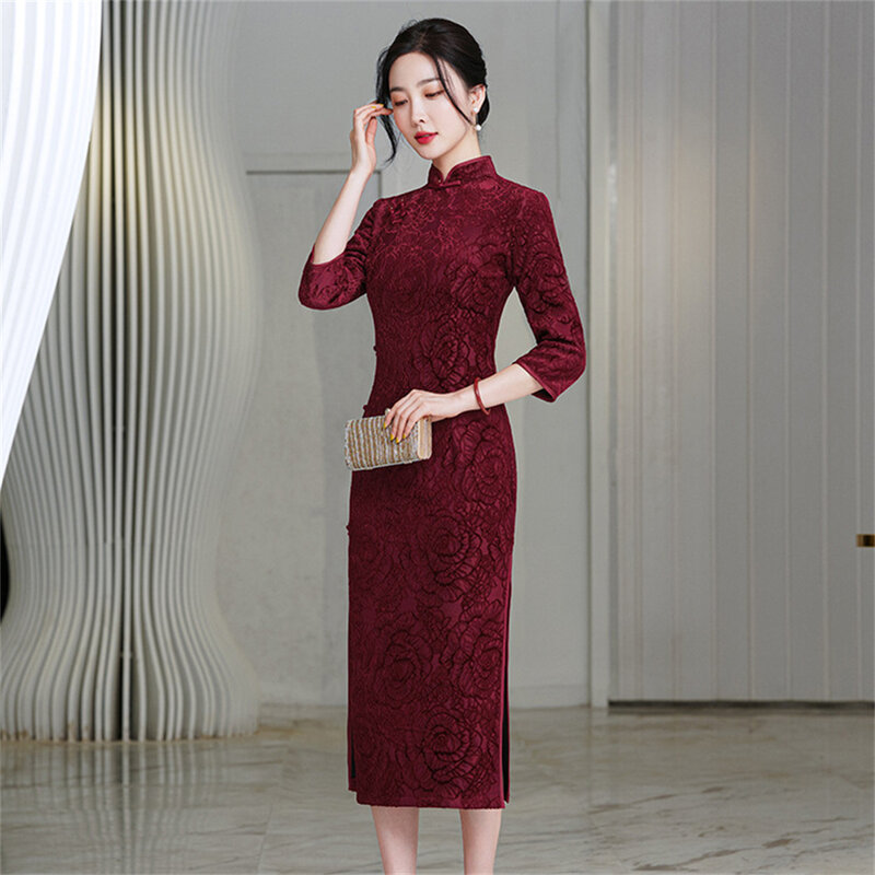 Lady Elegant Velvet Jacquard Cheongsam Oriental Wedding Banquet Qipao Dress Mid-length Chinese Traditional Improved Evening Gown