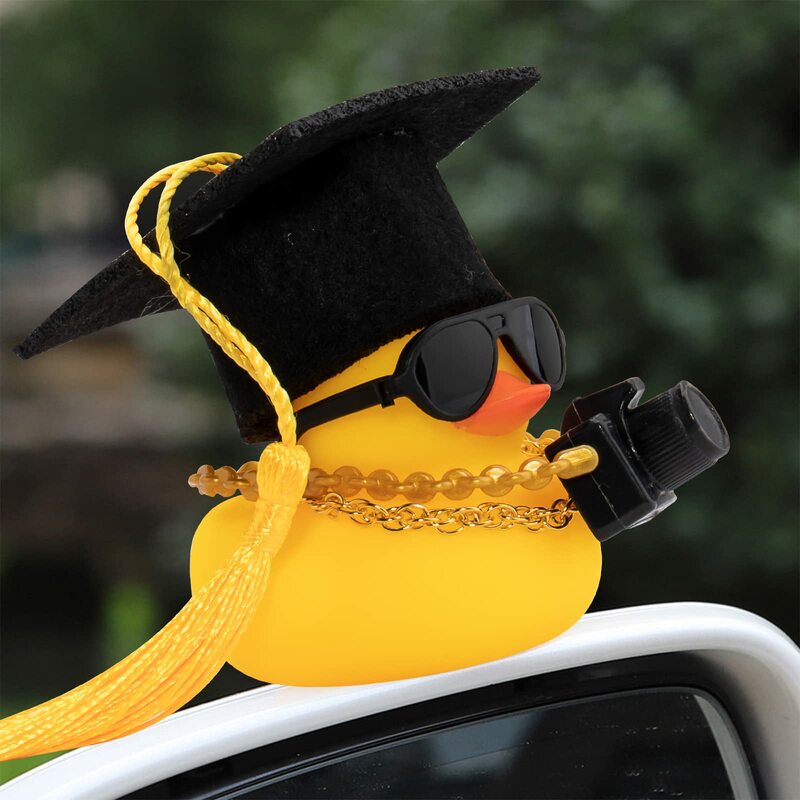 Decoraciones de tablero de pato de goma para coche, accesorios de cámara para adorno de coche con Mini sombrero, anillo de natación, collar y gafas de sol