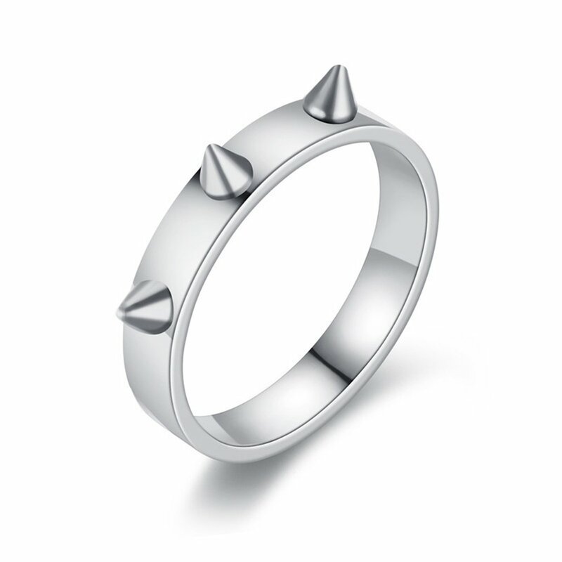 Cincin tiga sudut anti-serigala, cincin pertahanan diri Baja Titanium tahan lama Electroplating perhiasan indah alat pertahanan diri