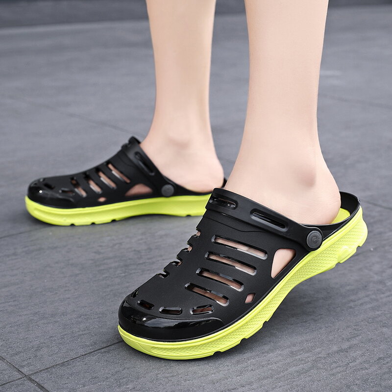 Jelly Shoes PVC Men Beach Sandals Non Slip Womens Summer Slippers Outdoor Fashion Unisex Clogs Breathable Anti Skid Nurse Slides