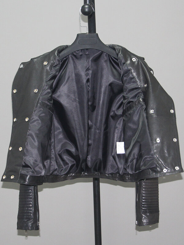 女性のための本革のジャケット,黒いシープスキン,スリムな短いラペル,カジュアルなファッション,ヨーロッパ,アメリカの衣装,襟,ジッパー