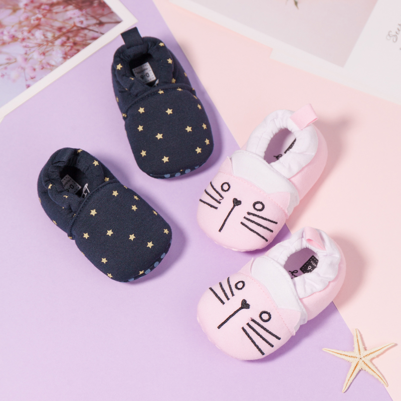 Dziecko Unisex bawełniane buty śliczne zwierzę pszczoła antypoślizgowe miękkie dno Baby Boy buty dziewczęce buciki noworodka kołyska dla małego dziecka buty 2023