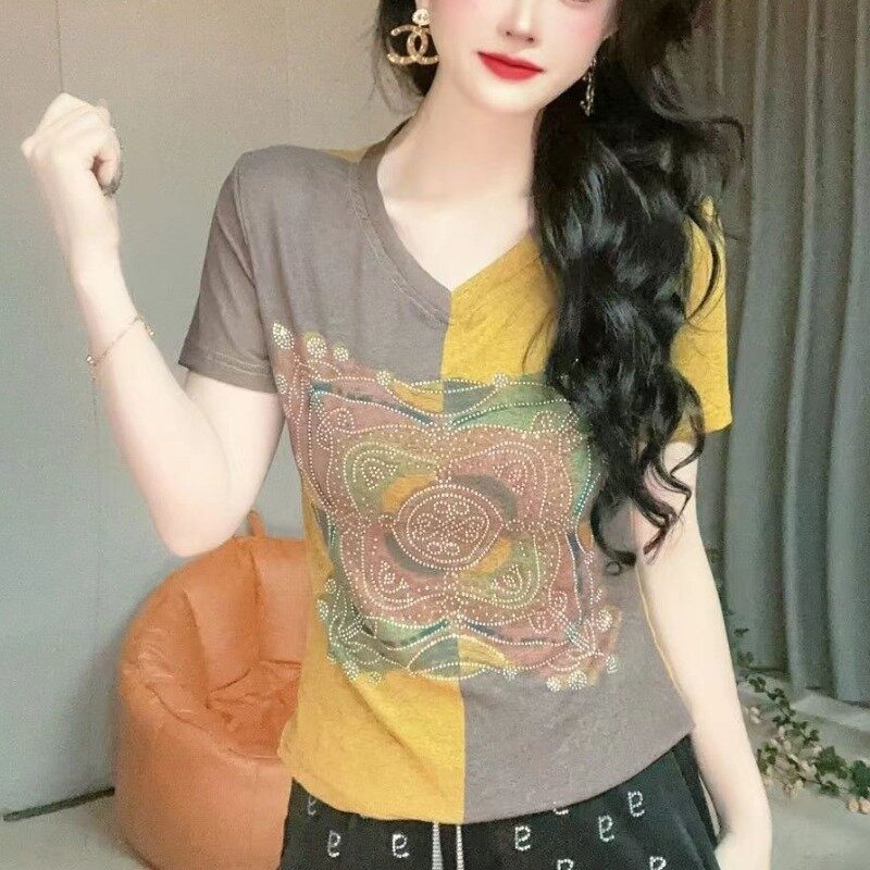 Женская Винтажная футболка с V-образным вырезом, контрастных цветов