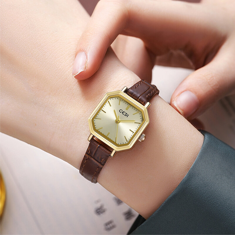 Trendy Quadratischen Frauen Uhren Luxus Wasserdicht Quarz Analog Damen Uhr Weichen PU Lederband Weibliche Armbanduhr masculino