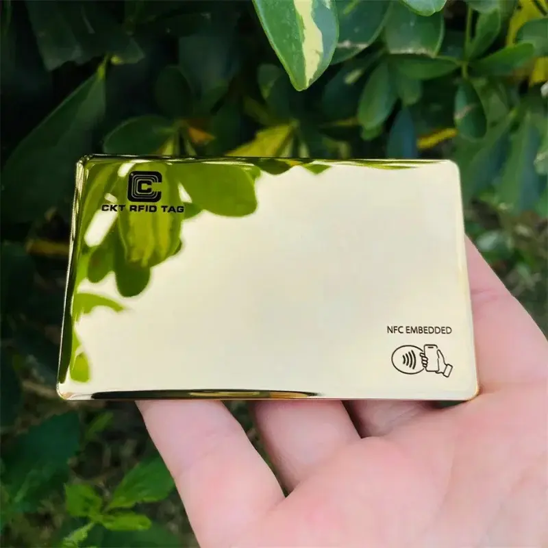 Spersonalizowany produkt 、 luksusowe 24k pozłacane metalowe karta RFID ze stali nierdzewnej NFC dla VIP/wizytówki złota karta