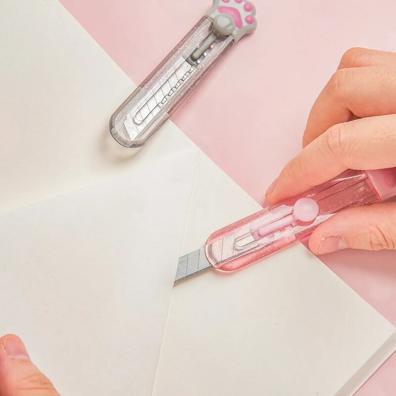 1PC Kawaii Transparent Cat Paw Art Utility Knife Express Box Knife Paper Cutter Craft Wrapping Refillable Blade Stationery