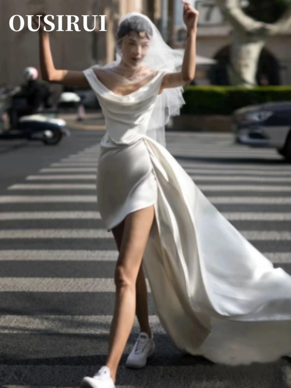 새틴 오프 숄더 비치 로맨틱 웨딩 신부, 짧은 인어 라운드 넥, 밝은 맞춤형 웨딩 원피스
