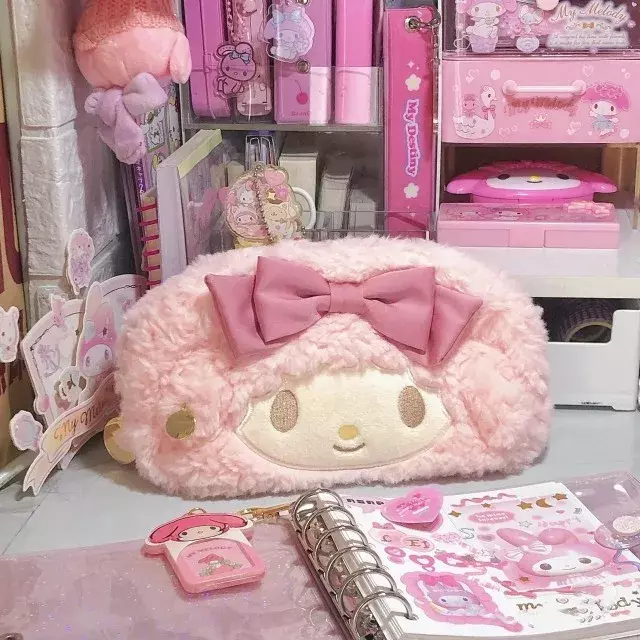 Sanrio Melody Lápis Bag para Meninas, Plush Anime Papelaria Suprimentos, Kawaii Kuromi Cinnamoroll, Coréia Japonesa Ins Cosmetic Bag, Presente