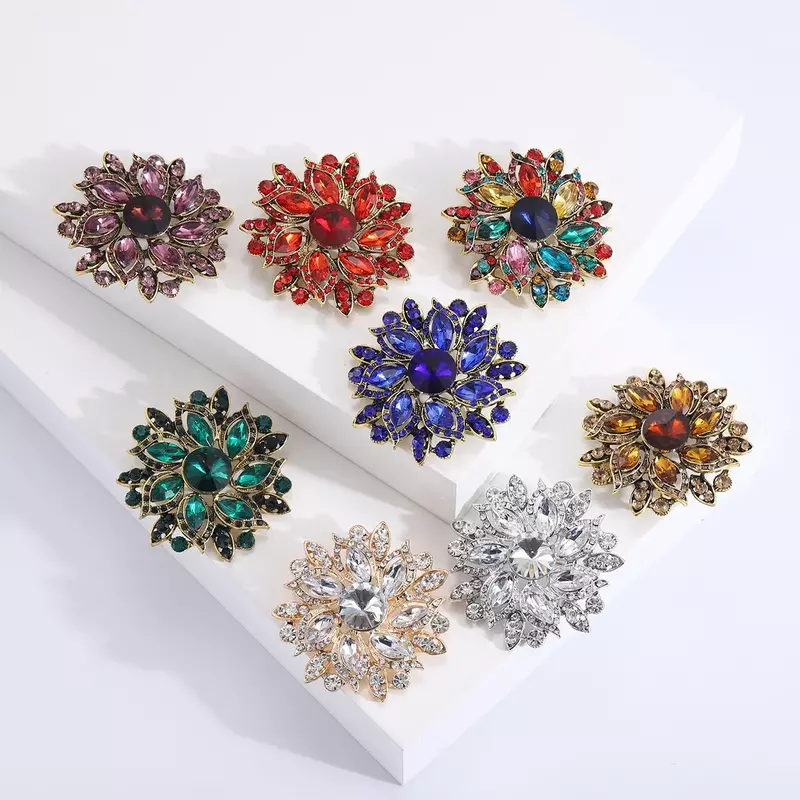 Rhinestone Flower Brooches for Women 8-color Luxury Office Party Collection Friends Gifts Accessories