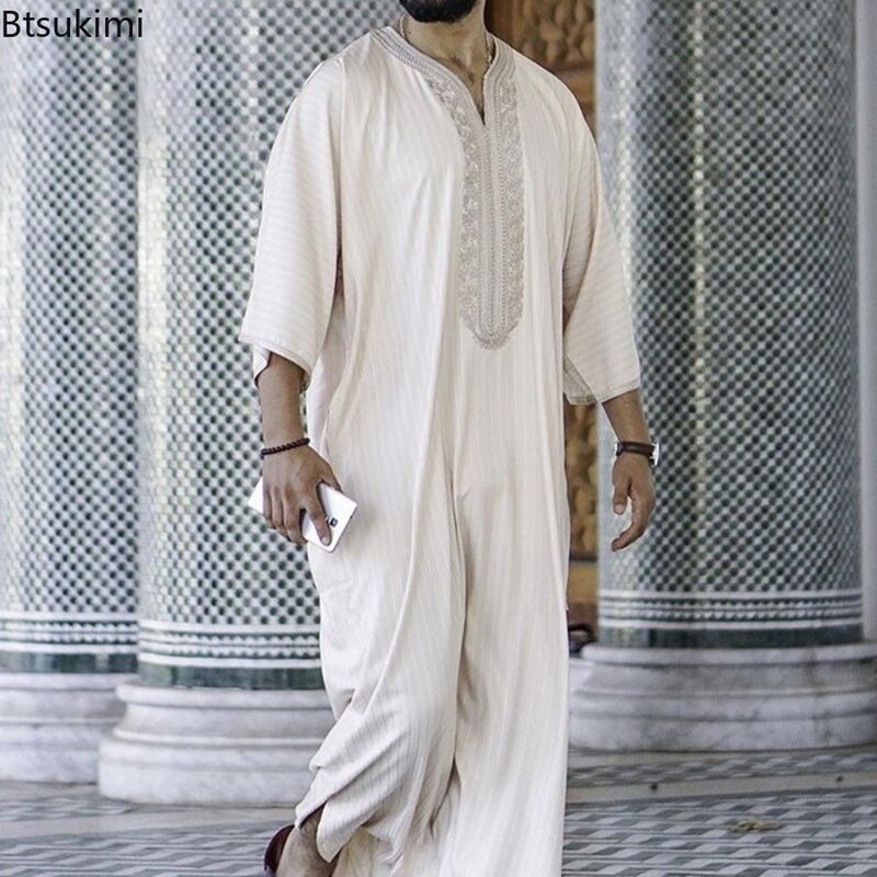 2024 Ramadan Moslim Mode Abaya Voor Mannen Arabische Islam Kaftan Gewaad Nieuwe Mannen Etnische Stijl Losse Casual Geborduurde Feest Jubba Thobe