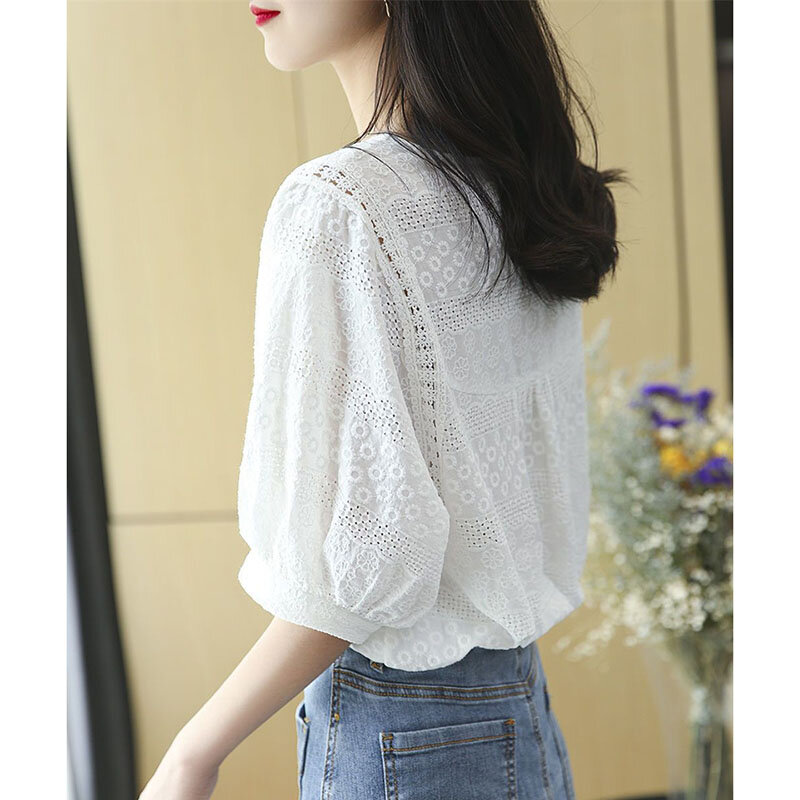 2024 Summer New Women Loose Fit Solid Color Pullover Round Neck Lace Shirt Coat Female Korean Pullover Bubble Sleeve Lace Tops