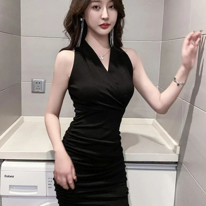 Summer Temperament Sexy Sleeveless Dress for Women, Spicy Girl Tight Fitting Waist Pulling Pleated Buttocks Wrapped Skirt