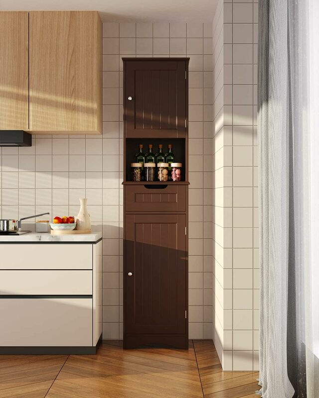 Armario de almacenamiento de baño de 67 "de altura con 2 puertas y 1 cajón, torre de lino estrecha independiente con estantes ajustables para el hogar