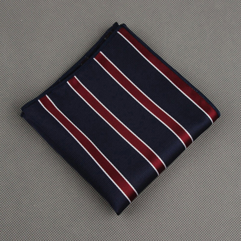 Abito da uomo tasca accessori quadrati asciugamano sul petto fazzoletto Paisley stampa floreale Vintage British Design Gentleman Supplies