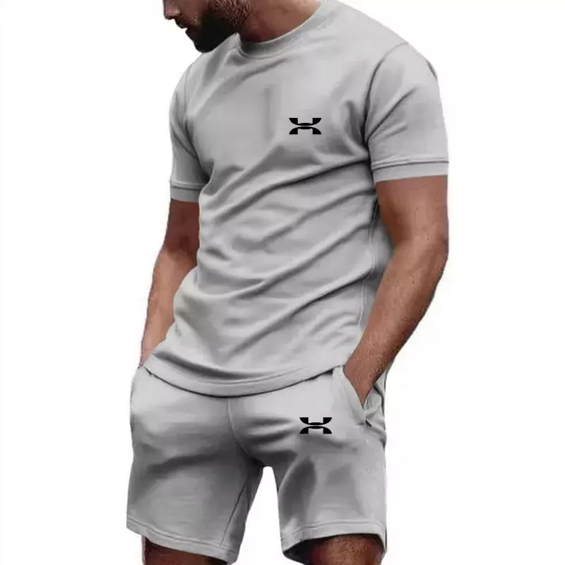 メンズ半袖Tシャツとスポーツショーツセット,カジュアルジョギングパンツ,2ピース,2024