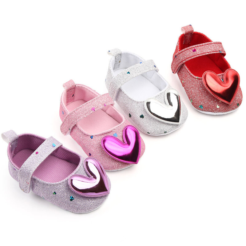 Prewalker Soft Sole Shoes para Baby Girl, Love-shape Princess Shoes