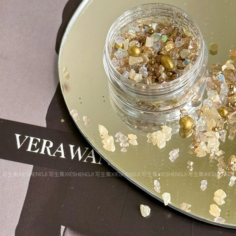1 Box Kristall Crushed Stones Edelsteine Diamant bunte gemischte Nagel Charms unregelmäßige gebrochene Steine DIY Nail Art Dekoration Zubehör