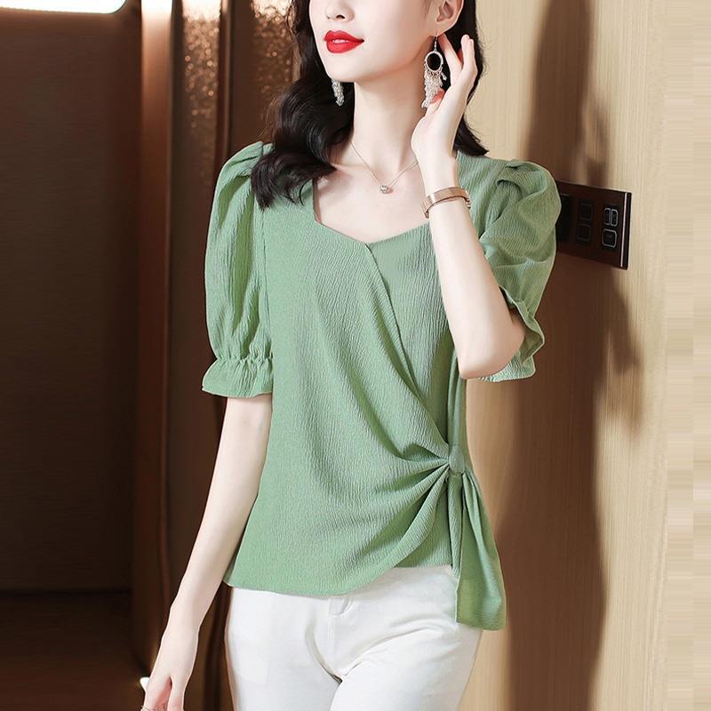 Women's 2024 Summer New Pullover Round Neck Fashion Solid Colors Folds Elegant Slim Fit Western Style Slimming Short Sleeved Top