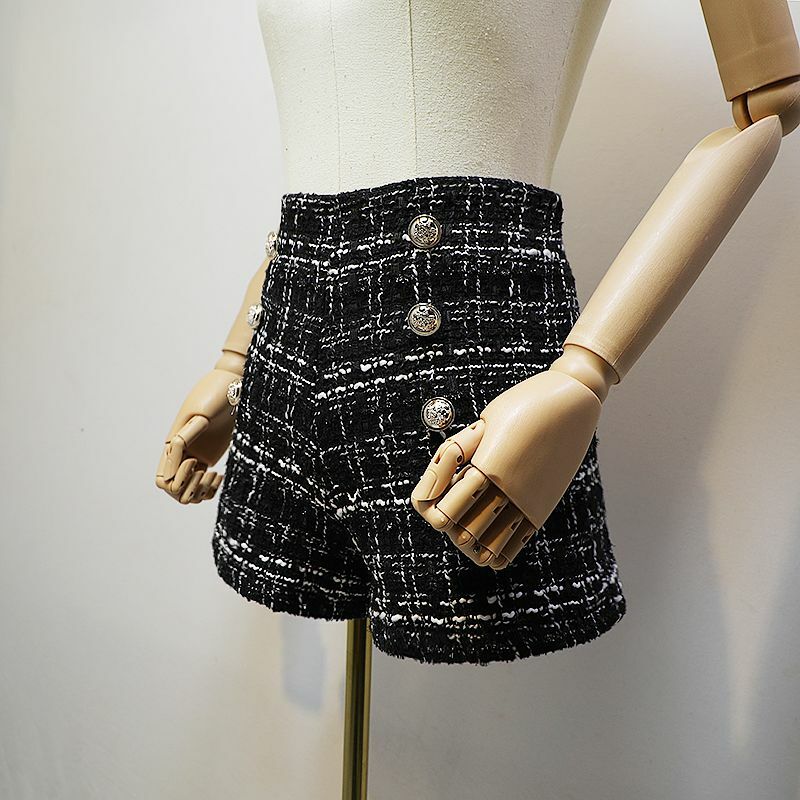 Plaid Wool A-Line Shorts Women Autumn Winter Casual Fashion Button High Waist Wide Legs Short Pants 2023 New Outwear S37