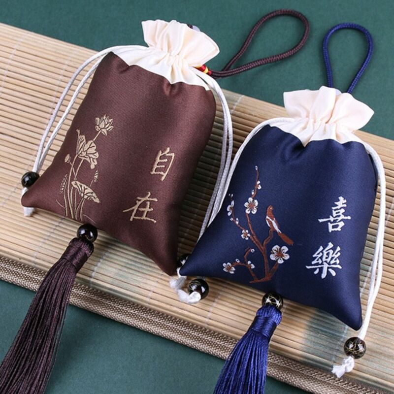 Chinese Style Tassel Sachet Fashion Retro Lotus Embroidery Bag Bedroom Decoration Car Ornaments Small Objects Jewelry Bag