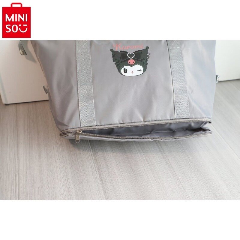 MINISO Sanrio Hello Kitty-bolsa de almacenamiento impermeable portátil para mujer, bolsa de equipaje plegable de gran capacidad para el hogar, bolsa de Fitness