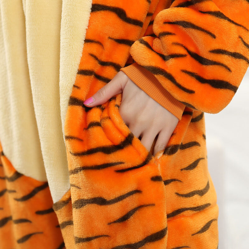 Pomarańczowy grafika z tygrysem kombinezon z wizerunkiem dzikiej przyrody estetycznie przyjemna miękka zimowa odzież domowa odpowiednia dla dorosłych