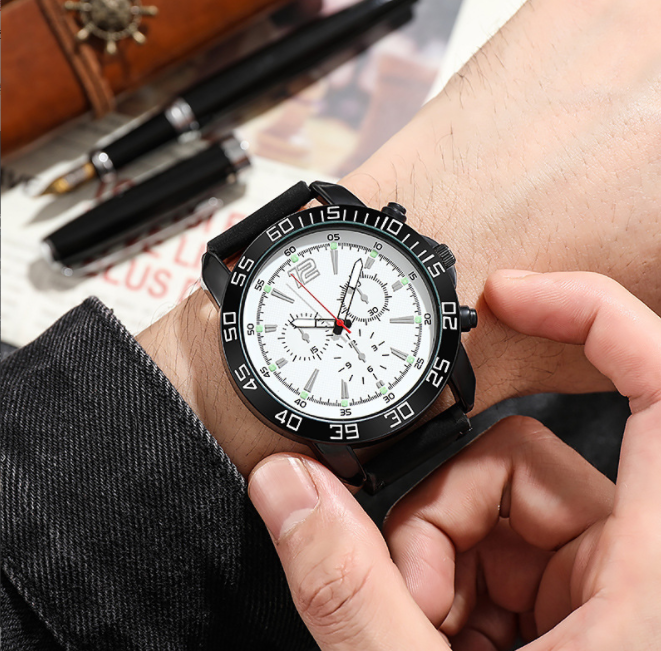 นาฬิกาข้อมือผู้ชาย noctilucent สายหนังนาฬิกาควอตซ์