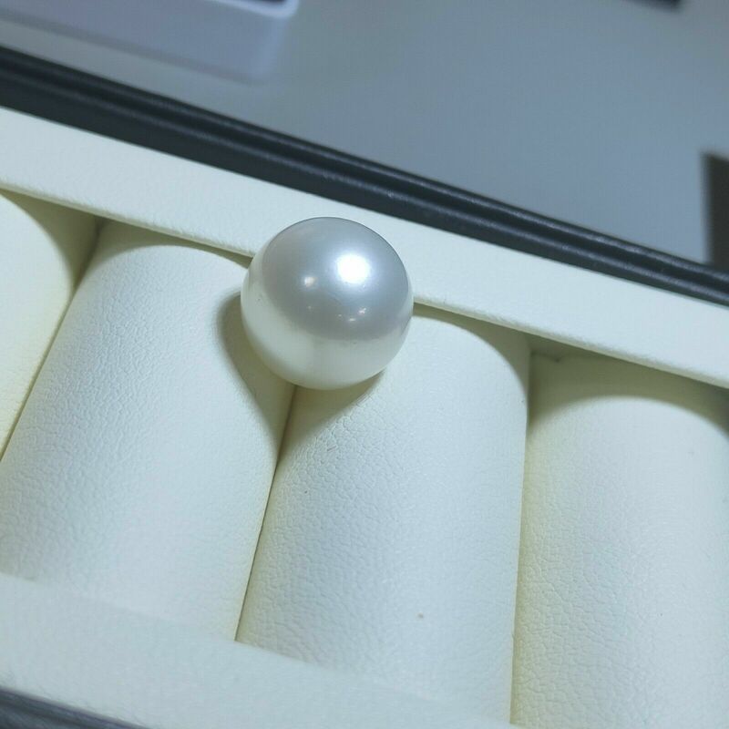 Perhiasan AAA Berlian Mutiara Longgar Kilau Baik Bulat Putih Asli Laut Selatan Alami 15Mm