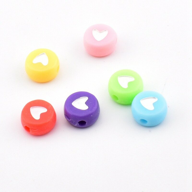 50pcs/lot 7*4*1mm DIY Acrylic letter beads Round colored white love beads for jewelry making