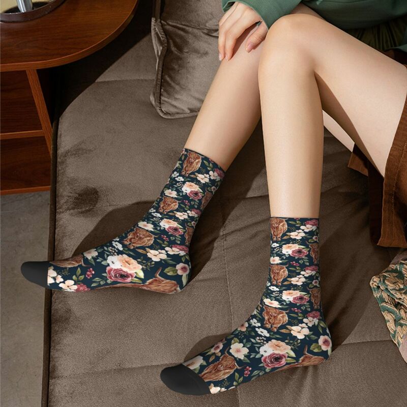 Highland Cow Floral Socks Harajuku Sweat Absorbing Stockings All Season Long Socks Accessories for Unisex Gifts