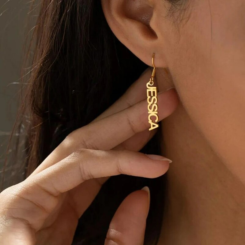 Boucles d'oreilles pendantes avec nom personnalisé pour femmes et filles, bijoux en acier inoxydable, boucles d'oreilles pendantes personnalisées, mode