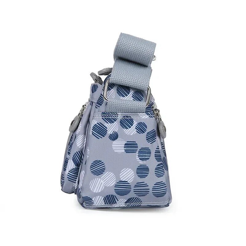 Женская сумка 2023, новая южнокорейская сумка через плечо для мамы, многослойная модная сумка через плечо для отдыха, модная Маленькая женская сумка