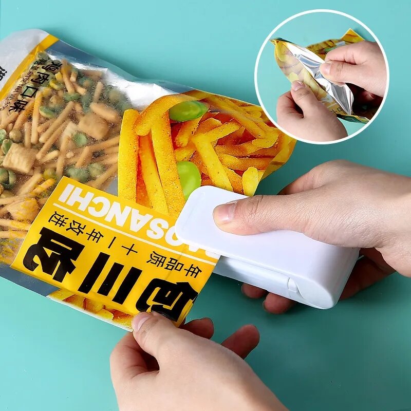 Mini Plastic Bag Sealer Heating Snack Sealing Machine Food Bag Heat Sealer Handheld Stand Food Saver Storage Kitchen Accessories