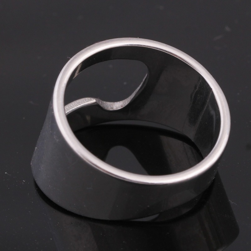 Apribottiglie anello creatività cavatappi anello da dito in acciaio inossidabile apriscatole per birra gadget Cool Bar accessori da cucina regali