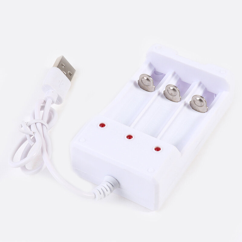 4 Slots USB Fast Charging AAA and AA Battery Charger Short Circuit Protection Rechargeable Battery Station High Quality Wholesal