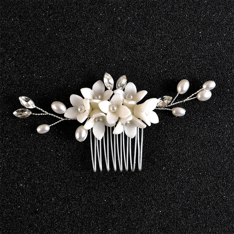 Peine de pelo de flores de cerámica de perlas de diamantes de imitación para mujer, pasador de peine de Metal con perlas, accesorios de favores de fiesta de princesa