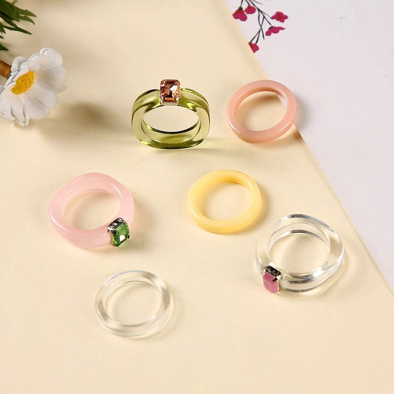Retail 15 Pcs Resin Rings Acrylic Cute Trendy Rings Colorful Rhinestone Rings Jewelry Plastic Square Gem Stackable Chunky Ring