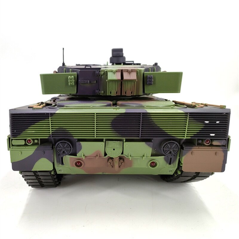 Rc Car Tank 2.4g 1:16 plastica metallo simulazione serbatoio Swing Arm Combat System telecomando serbatoio giocattolo per bambini modello boy gift