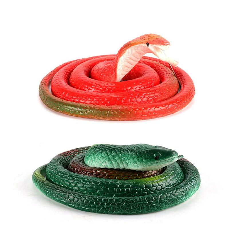 75cm simulazione serpente di gomma giocattolo ingannevole gomma testa tonda serpente novità giocattolo per Halloween (colore casuale)